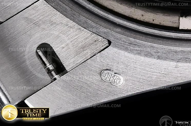 0411 ModernLook RDD0224B – DayDate 36mm 747